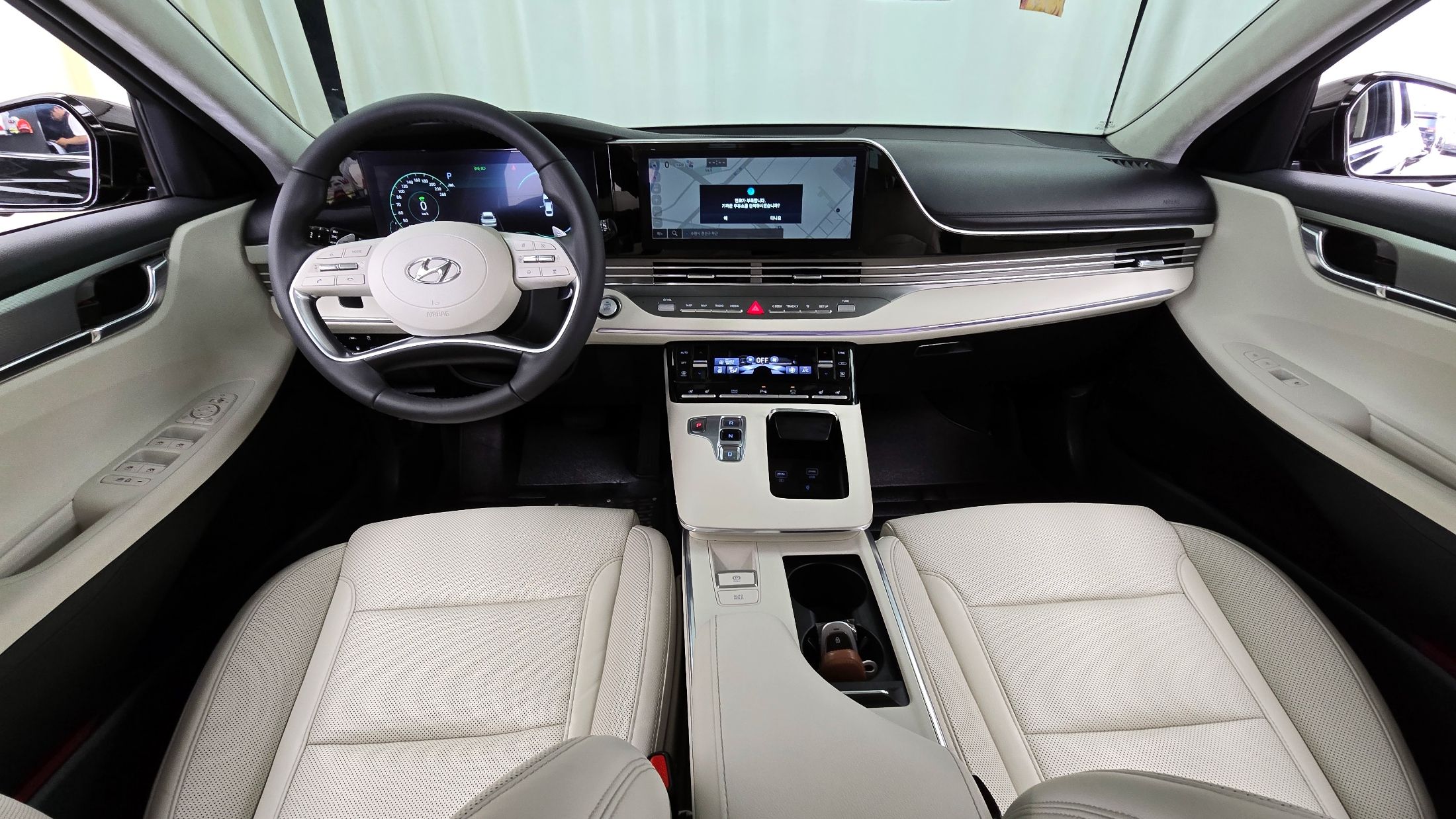 HYUNDAI GRANDEUR IG HYBRID