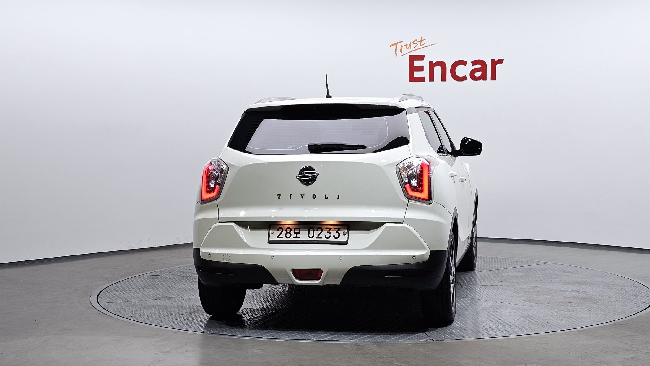 SSANGYONG TIVOLI 2016