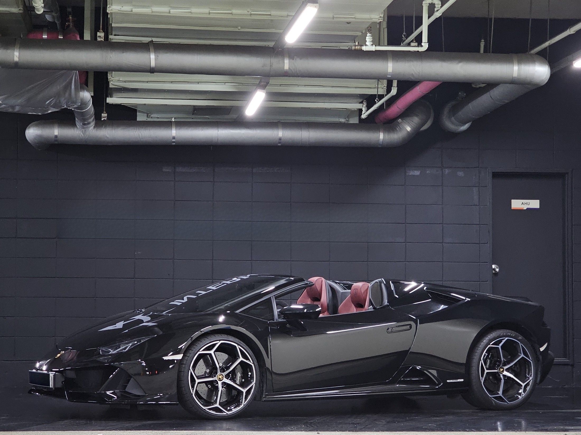 LAMBORGHINI HURACAN 2020