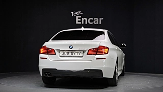 BMW 5-SERIES F10 2016
