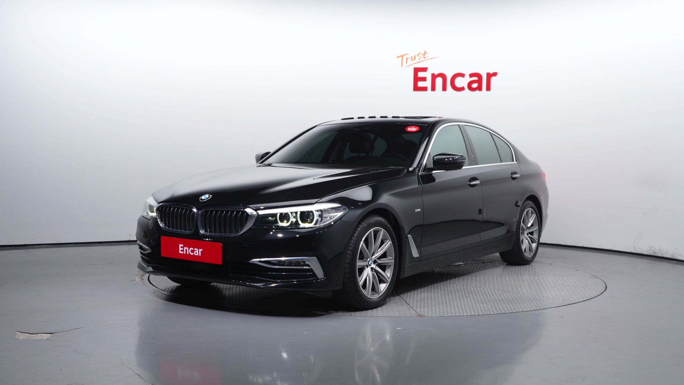 BMW 5-SERIES G30 2018