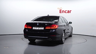 BMW 5-SERIES G30 2018