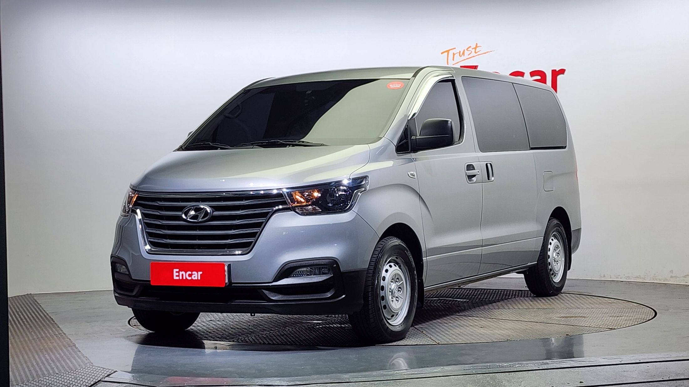 HYUNDAI STAREX GRAND 2018