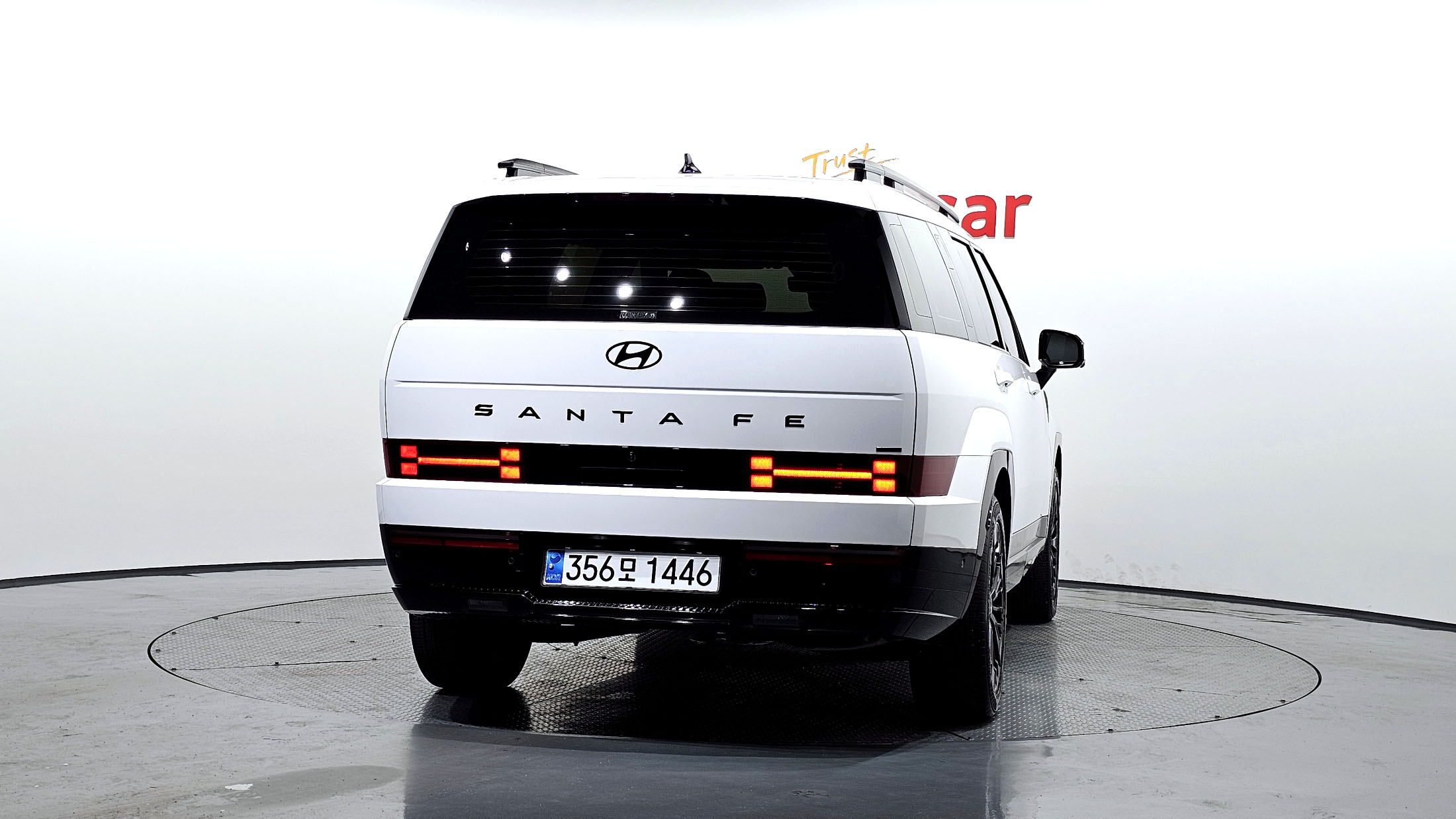 HYUNDAI SANTAFE MX5 2023