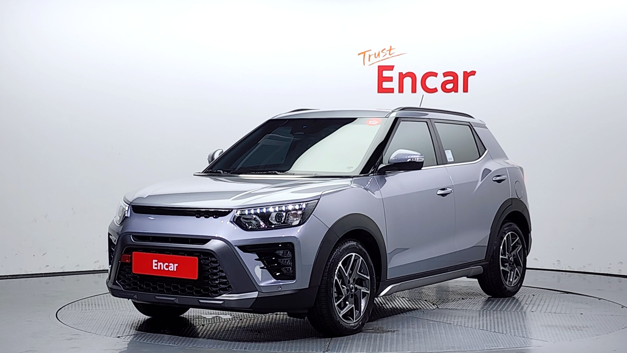 SSANGYONG TIVOLI 2023