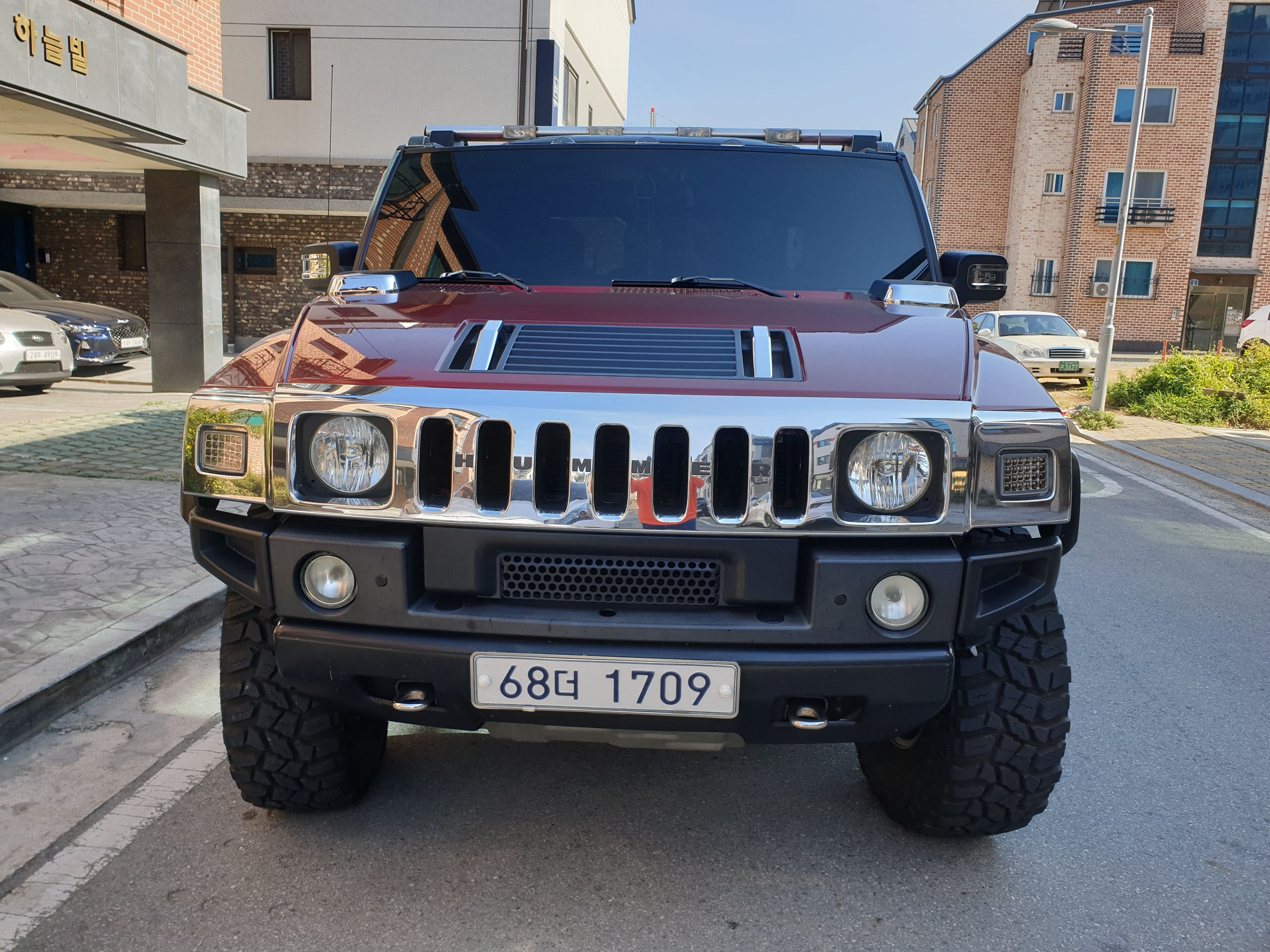 HUMMER H2