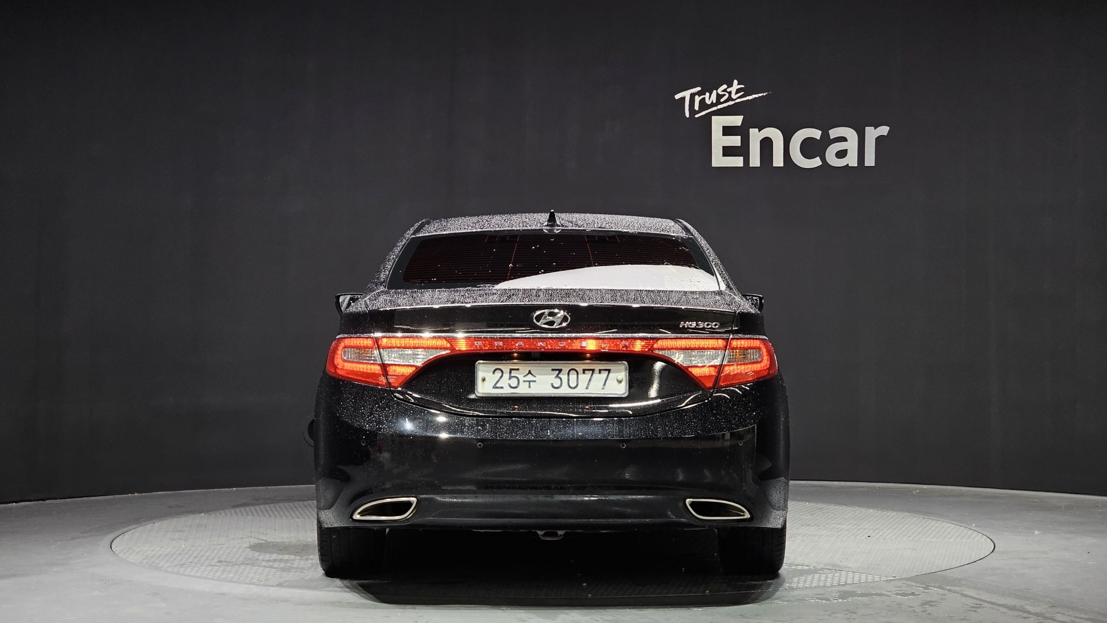 HYUNDAI GRANDEUR HG 2012