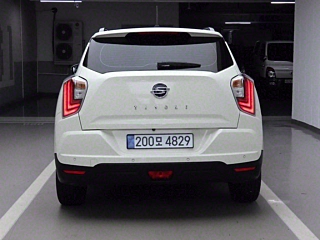 SSANGYONG TIVOLI VERY NEW 2022