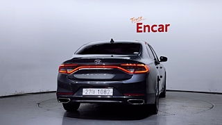 HYUNDAI GRANDEUR IG 2017