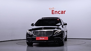 MERCEDES BENZ E-CLASS W213 2019