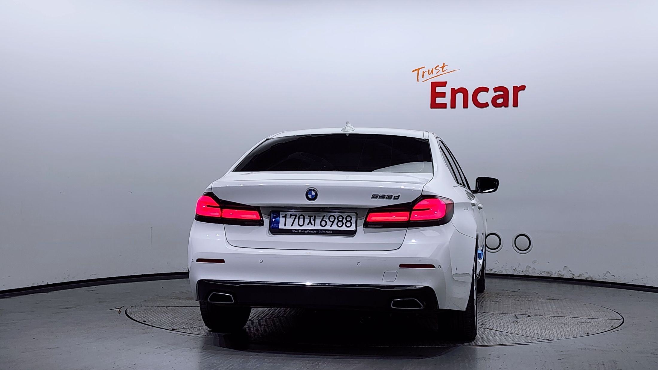 BMW 5-SERIES G30 2023