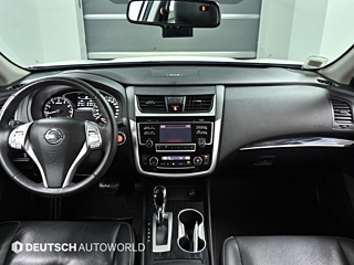 NISSAN ALTIMA 2018