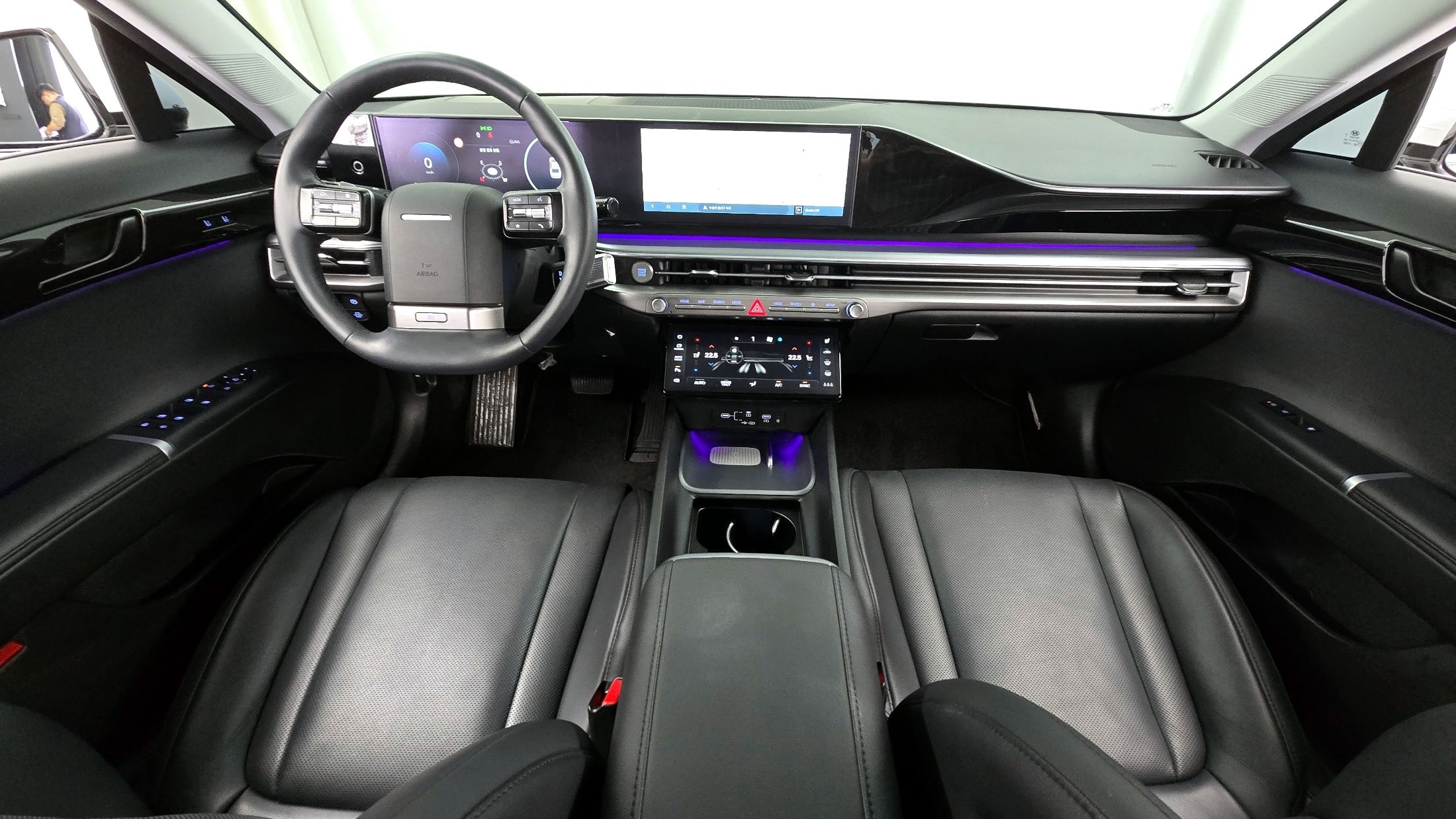 HYUNDAI GRANDEUR HYBRID GN7 2023