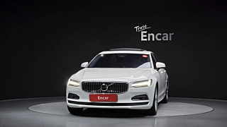 VOLVO S90 2022