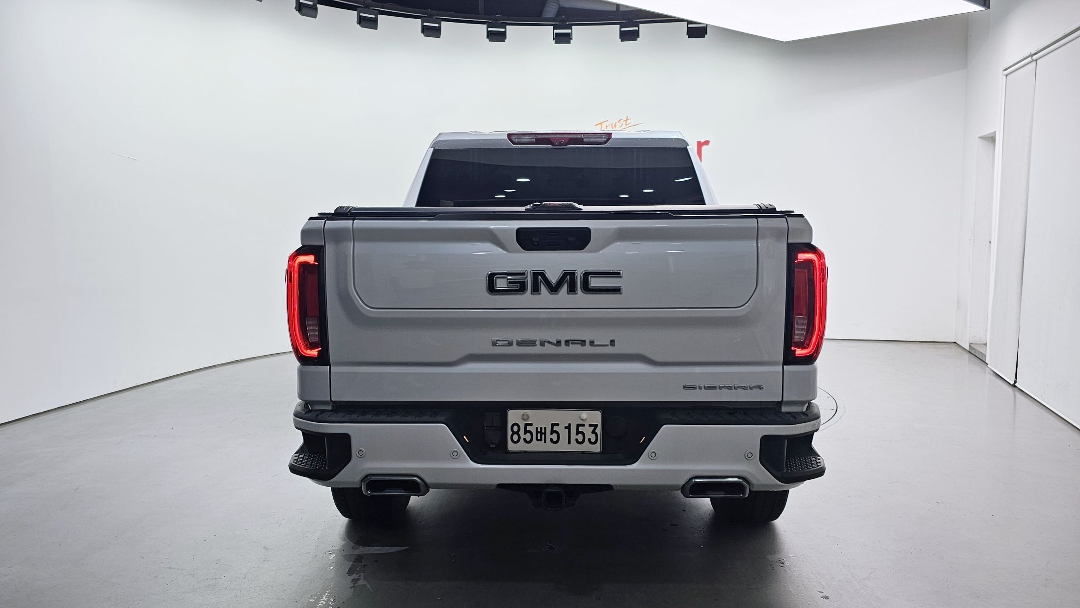 GMC SIERRA
