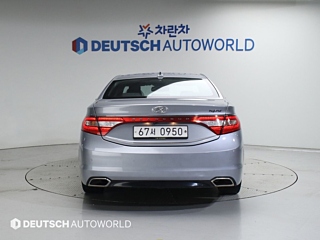 HYUNDAI GRANDEUR HG HYBRID 2016