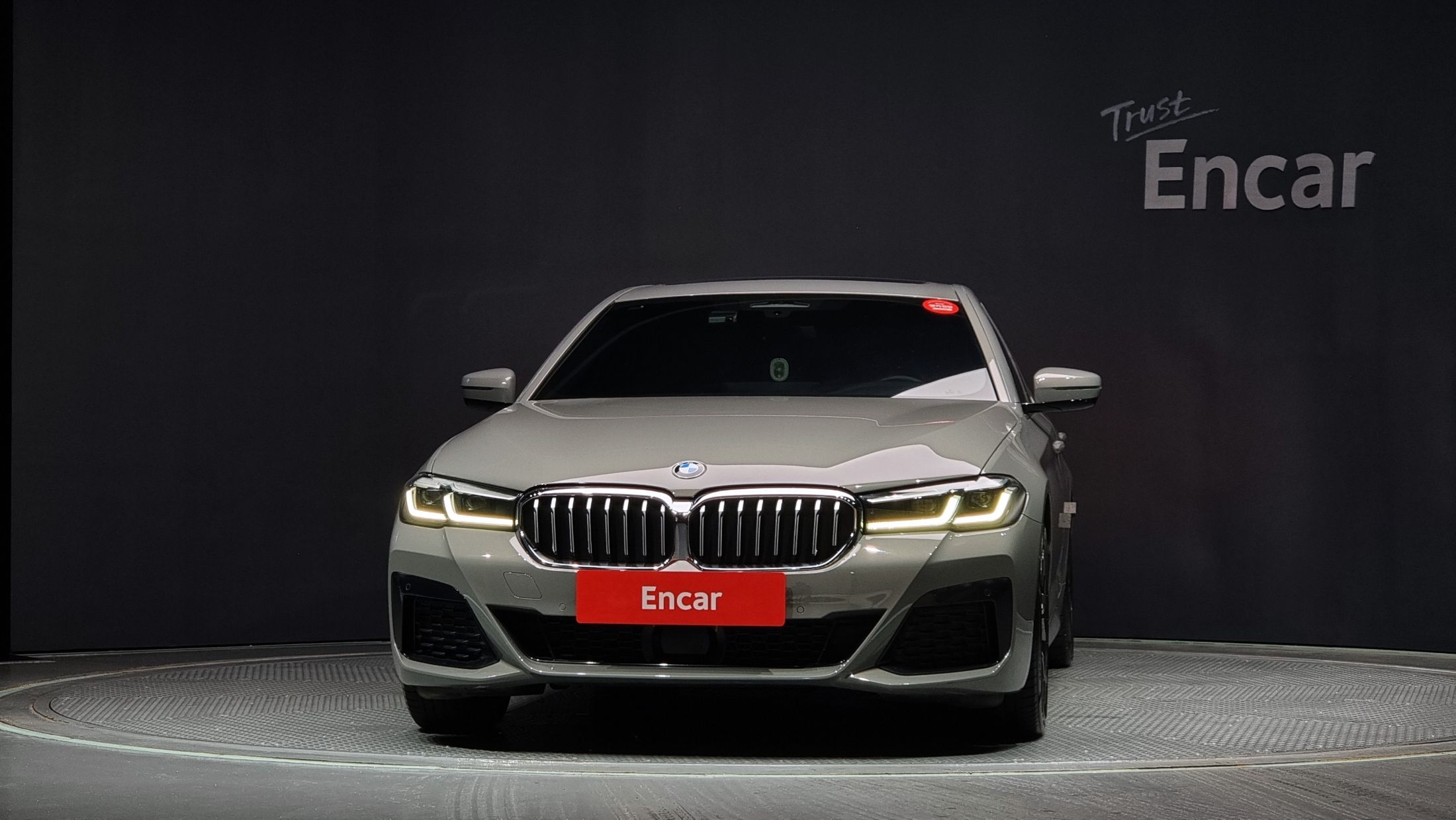 BMW 5-SERIES G30 2020