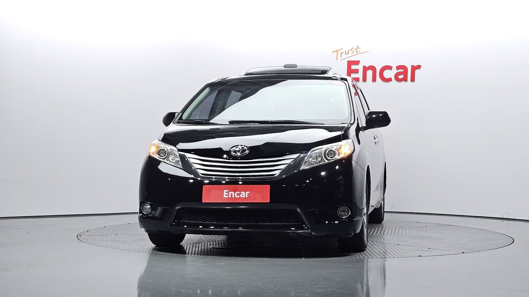 TOYOTA SIENNA 2013