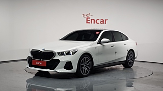 Заказать BMW 5-SERIES G60