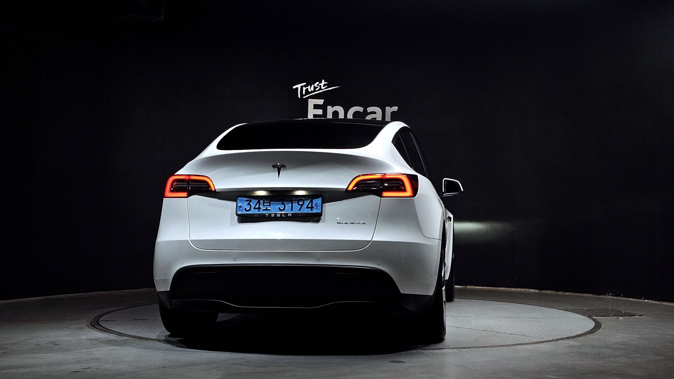 TESLA MODEL Y 2021