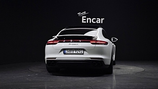 PORSCHE PANAMERA 971 2018