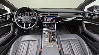 AUDI A7 4K 2021