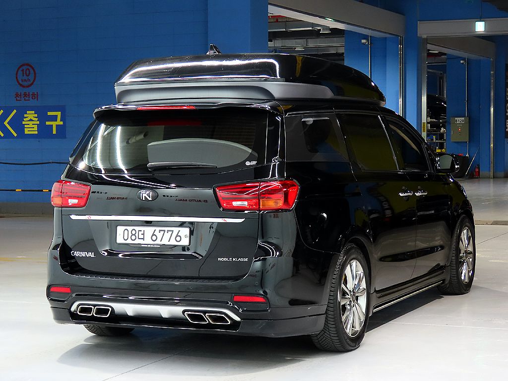 KIA CARNIVAL 2019