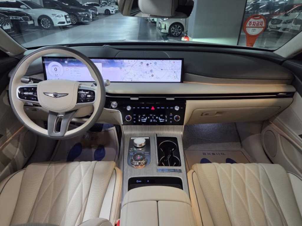GENESIS G80 RG3 2024