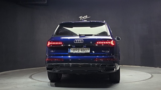 AUDI Q7 4M 2022