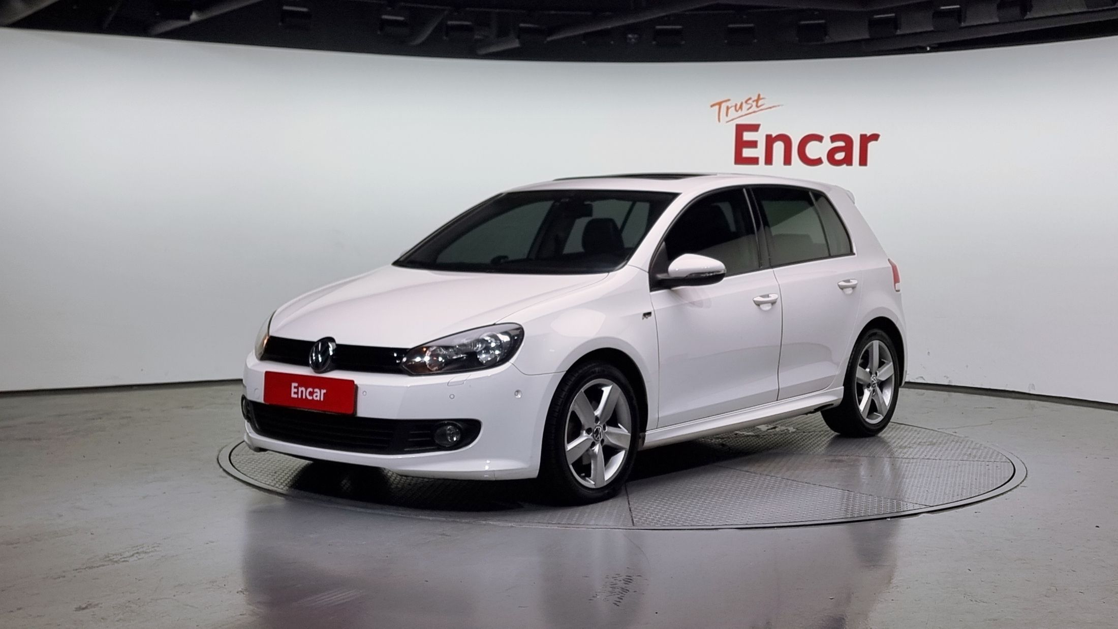 VOLKSWAGEN GOLF 2012