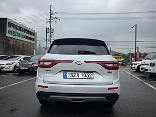 SAMSUNG QM6 2020