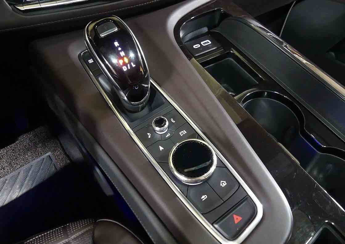 CADILLAC ESCALADE 2022