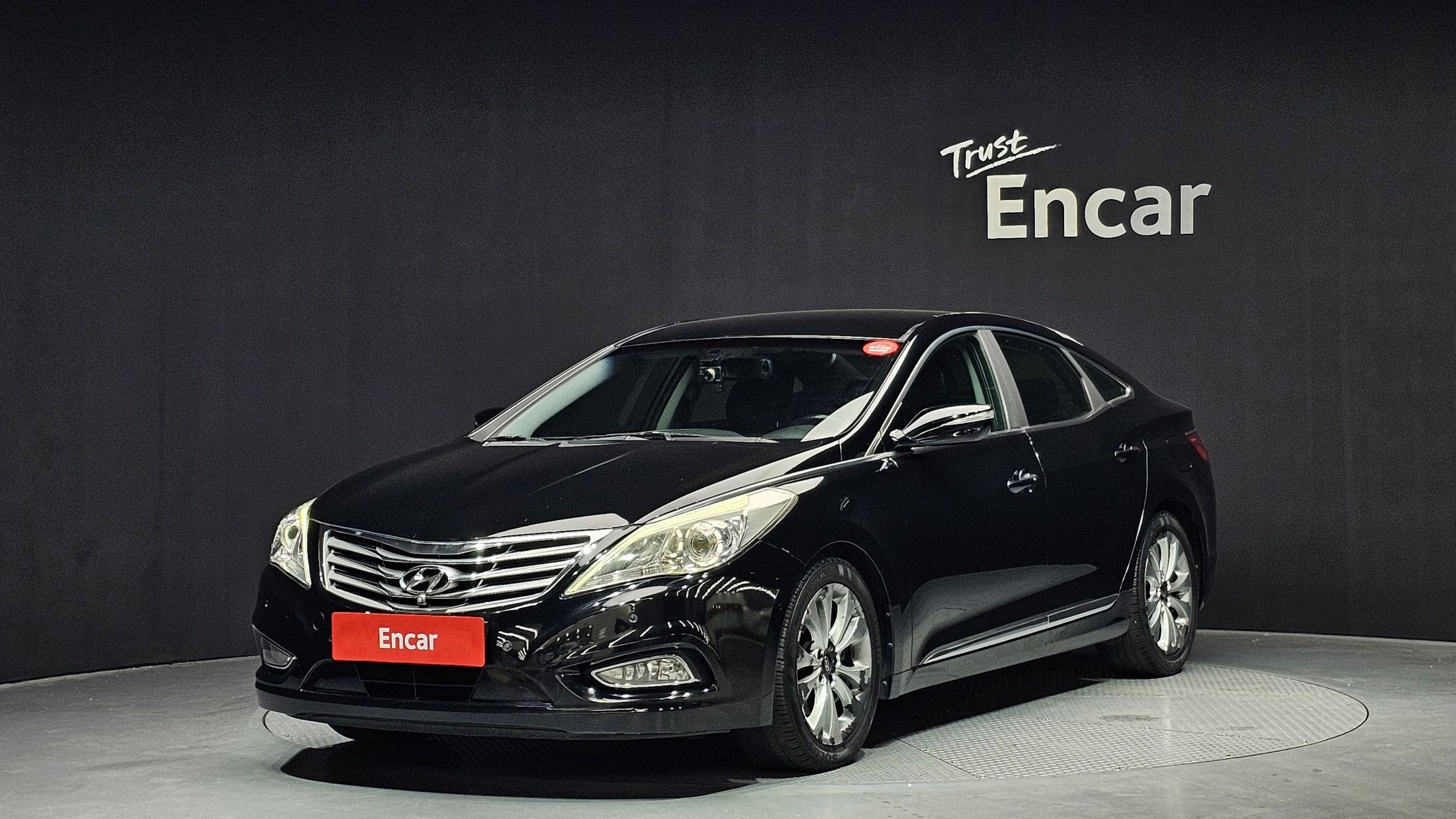 HYUNDAI GRANDEUR HG 2012
