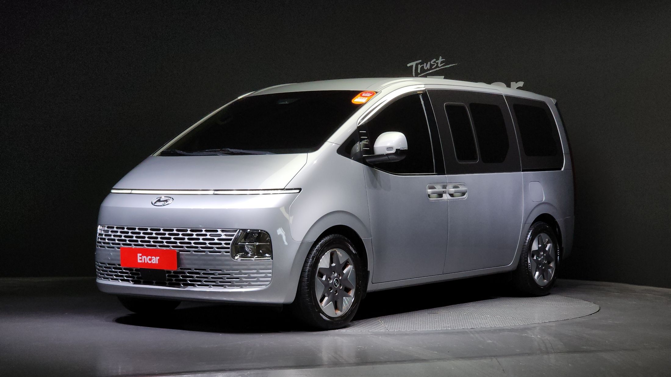 HYUNDAI STARIA 2022