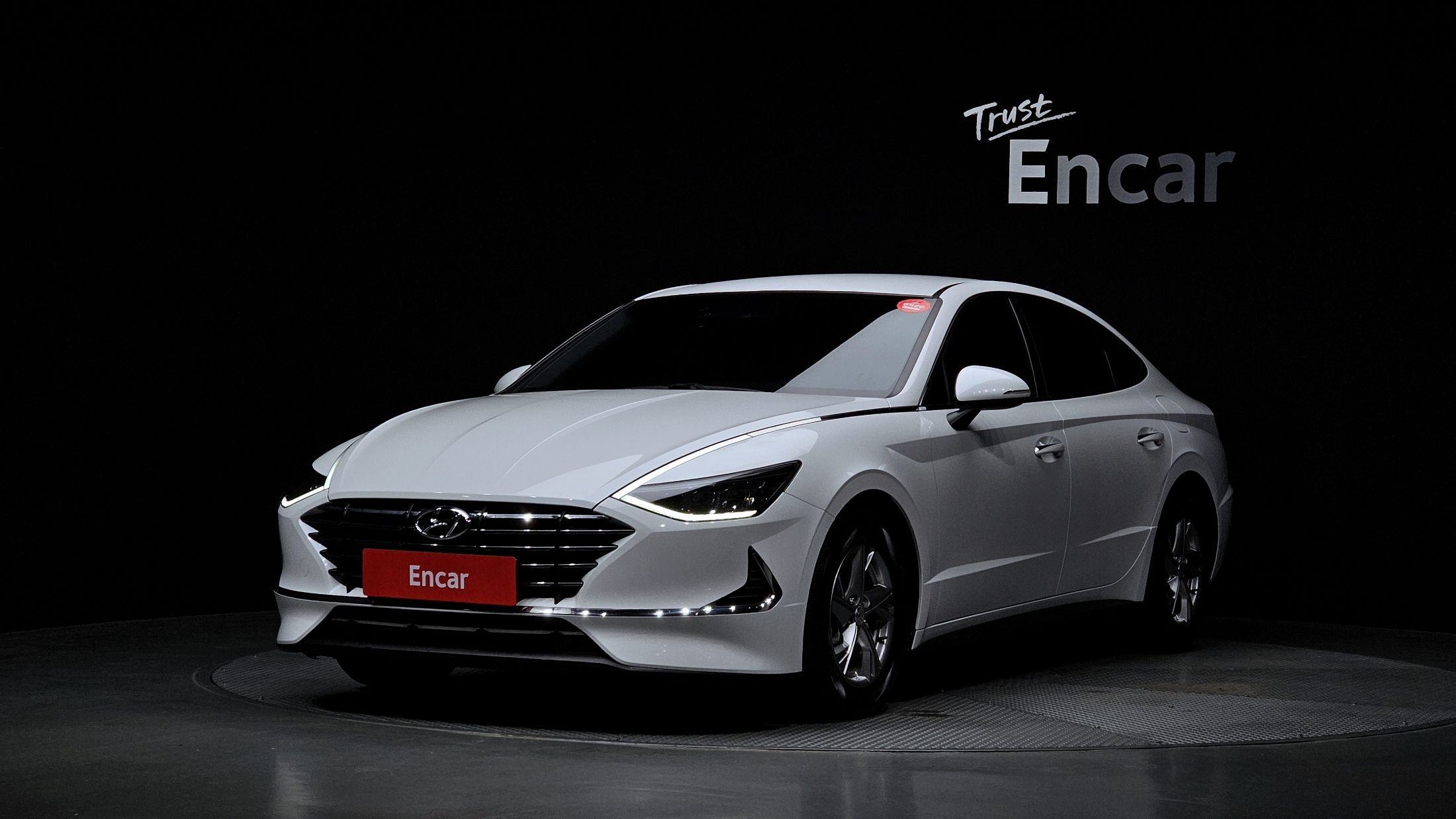 HYUNDAI SONATA DN8 2019