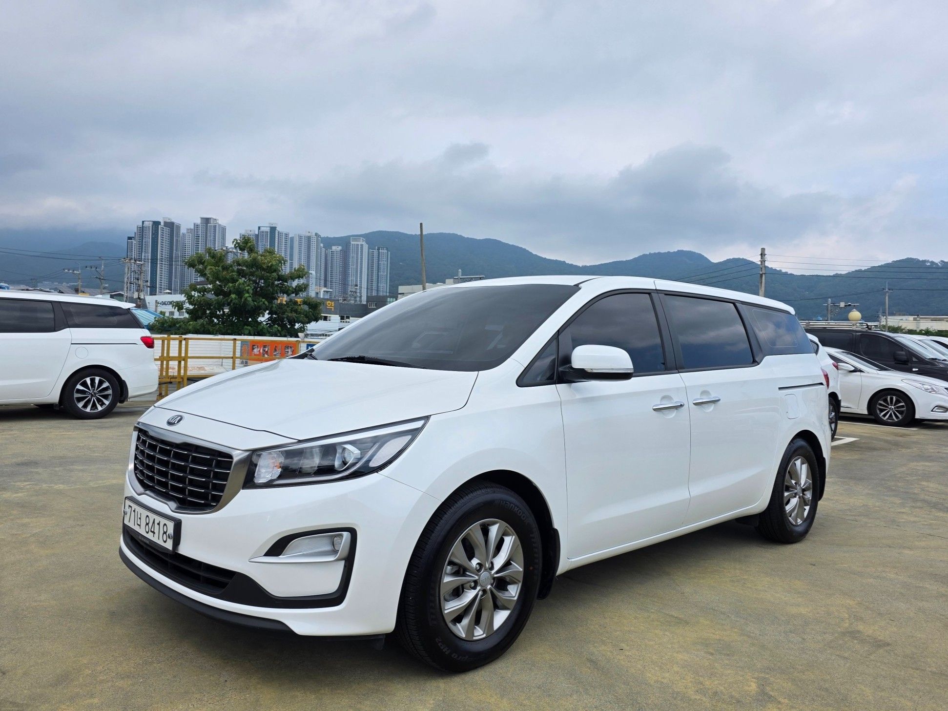 KIA CARNIVAL 2020