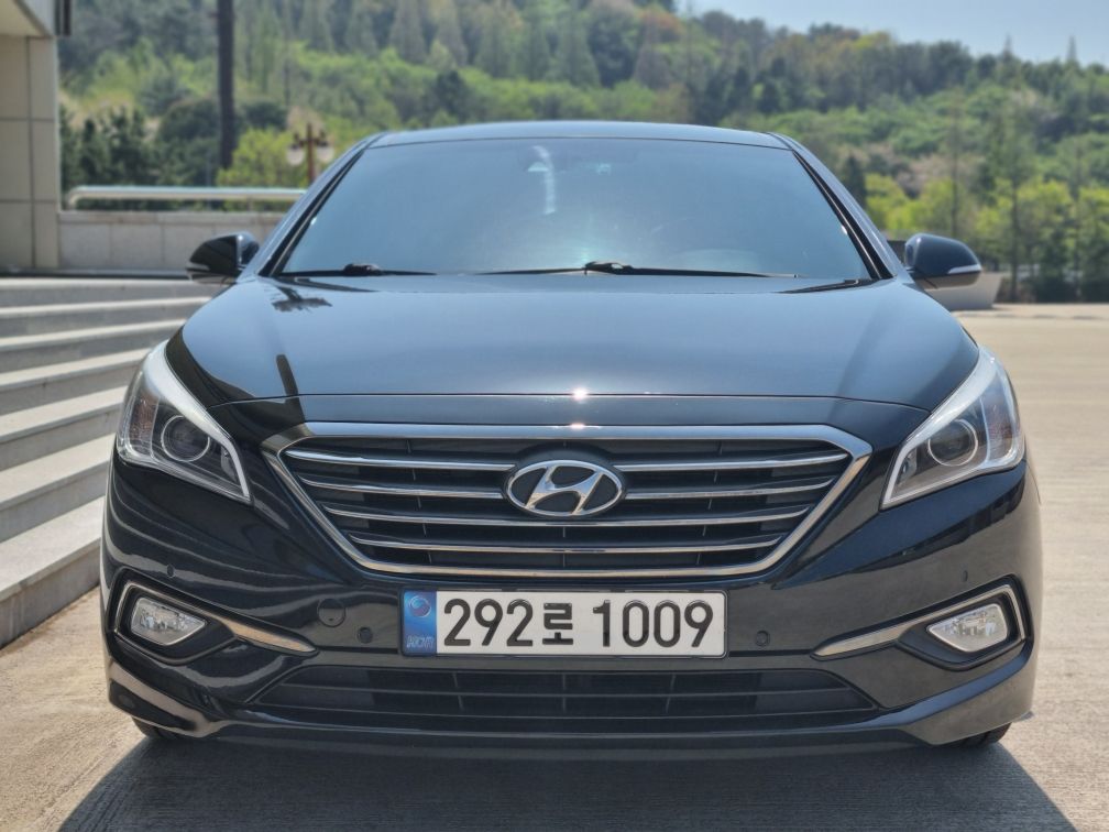 HYUNDAI SONATA LF 2015