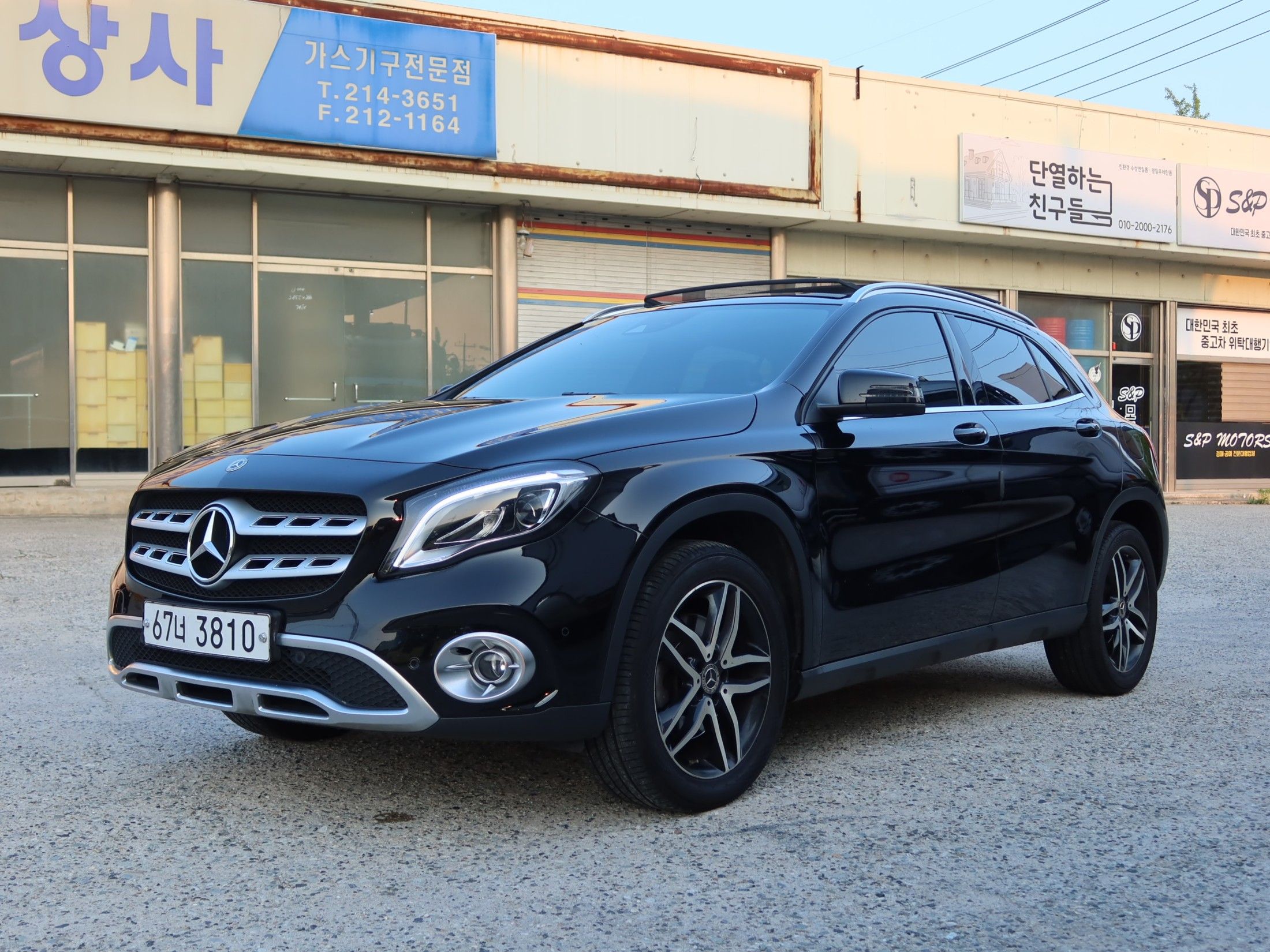 MERCEDES BENZ GLA-CLASS X156 2019