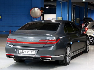 GENESIS G90 2021