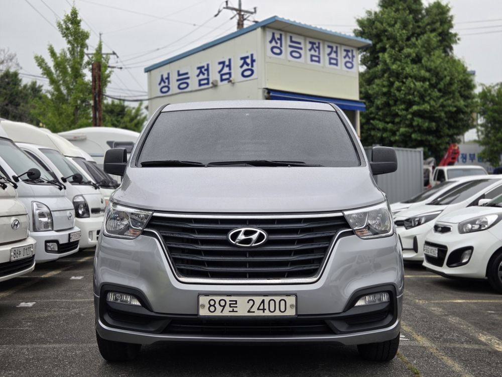 HYUNDAI STAREX GRAND 2021