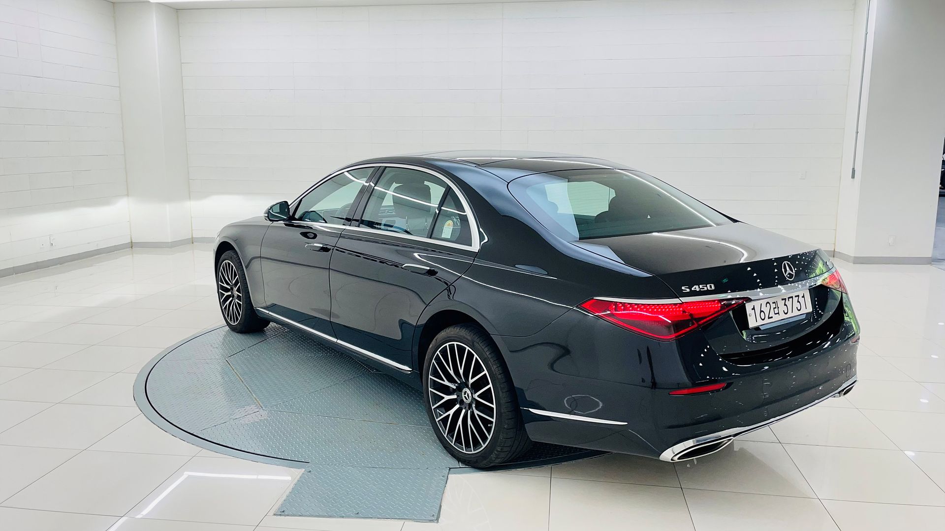 MERCEDES BENZ S-CLASS W223 2024