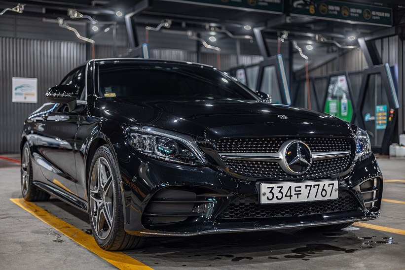 MERCEDES BENZ C-CLASS W205 2020