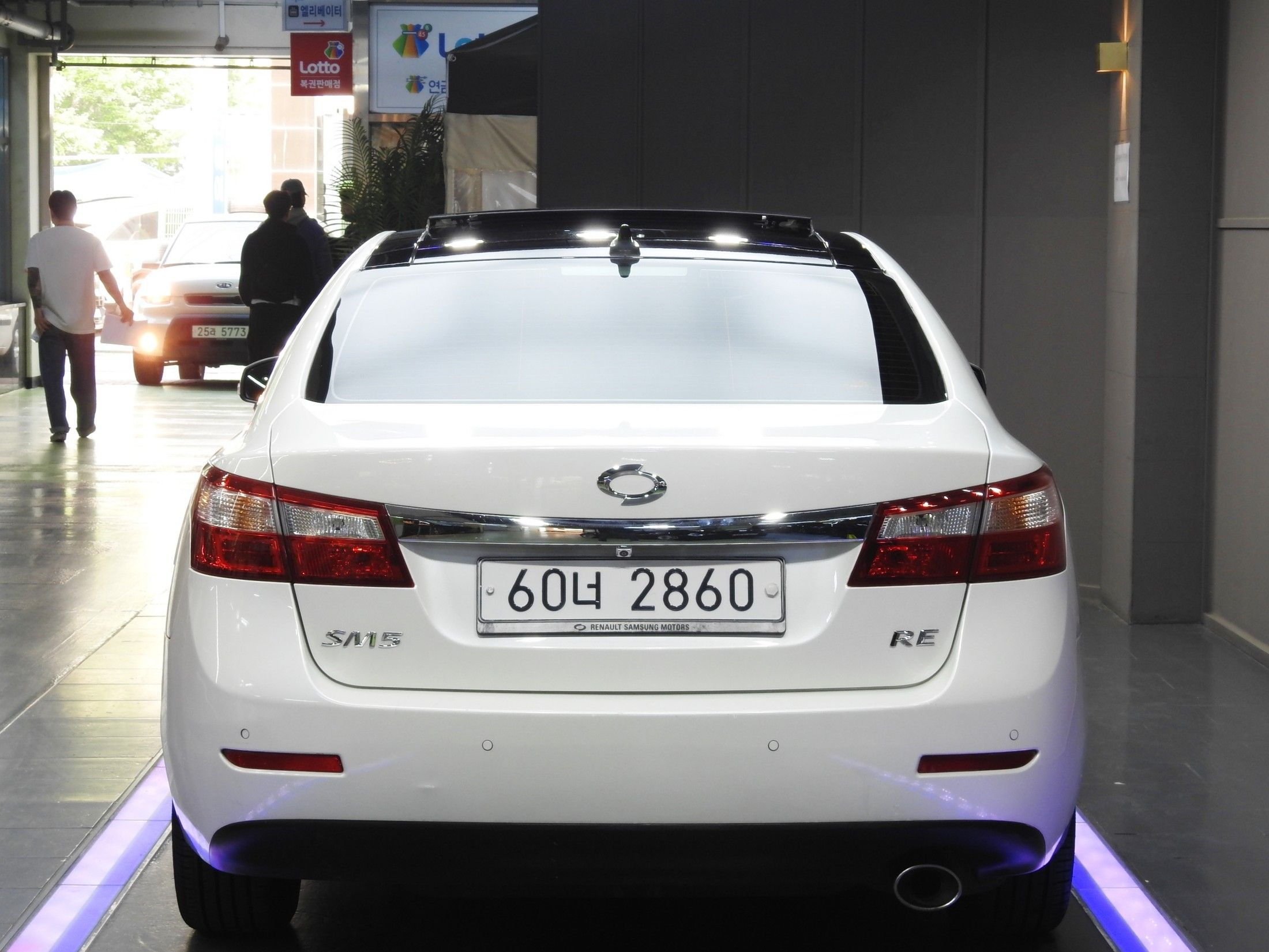 SAMSUNG SM5 NEW 2010