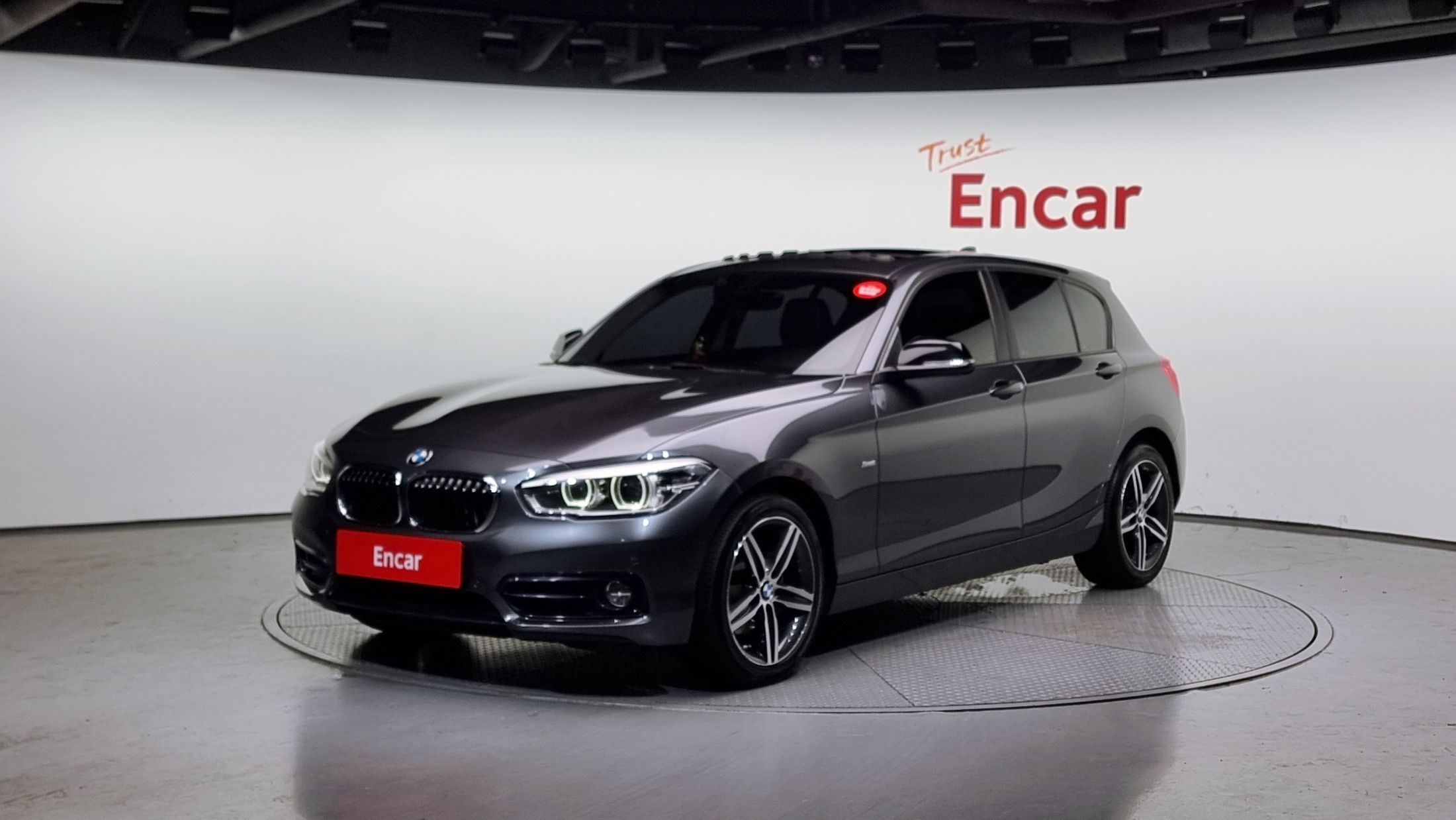 BMW 1-SERIES F20 2017