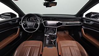 AUDI A6 C8 2023