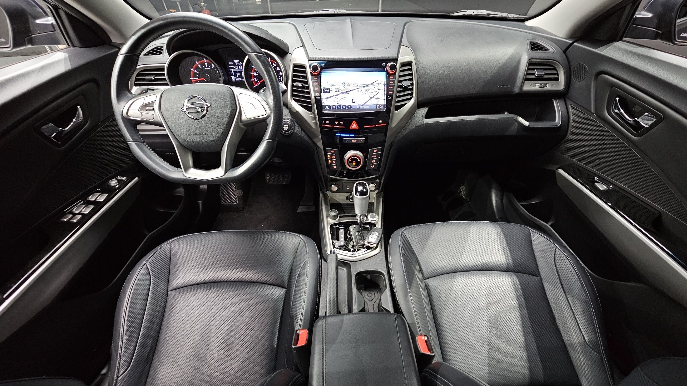 SSANGYONG TIVOLI 2016