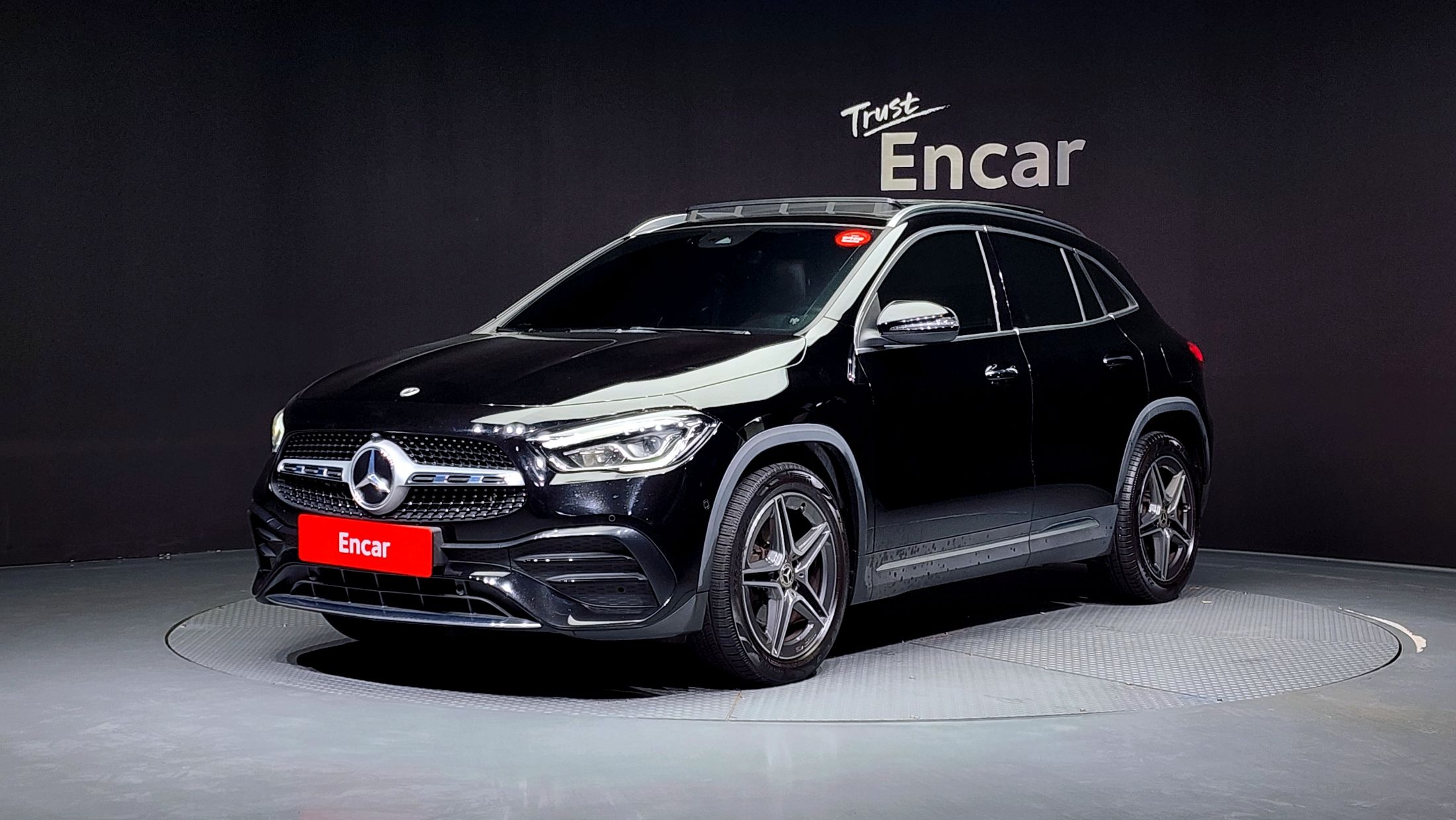 MERCEDES BENZ GLA-CLASS H247 2020