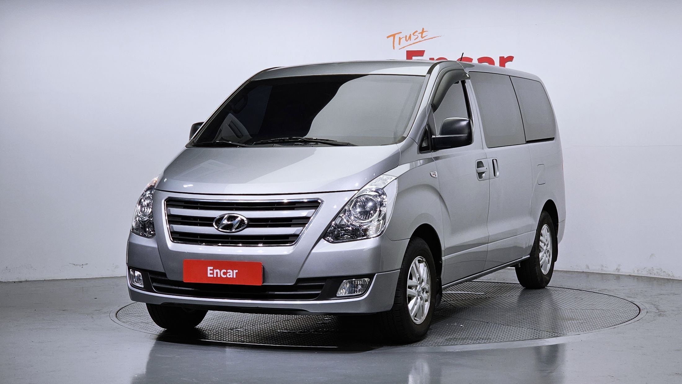 HYUNDAI STAREX GRAND