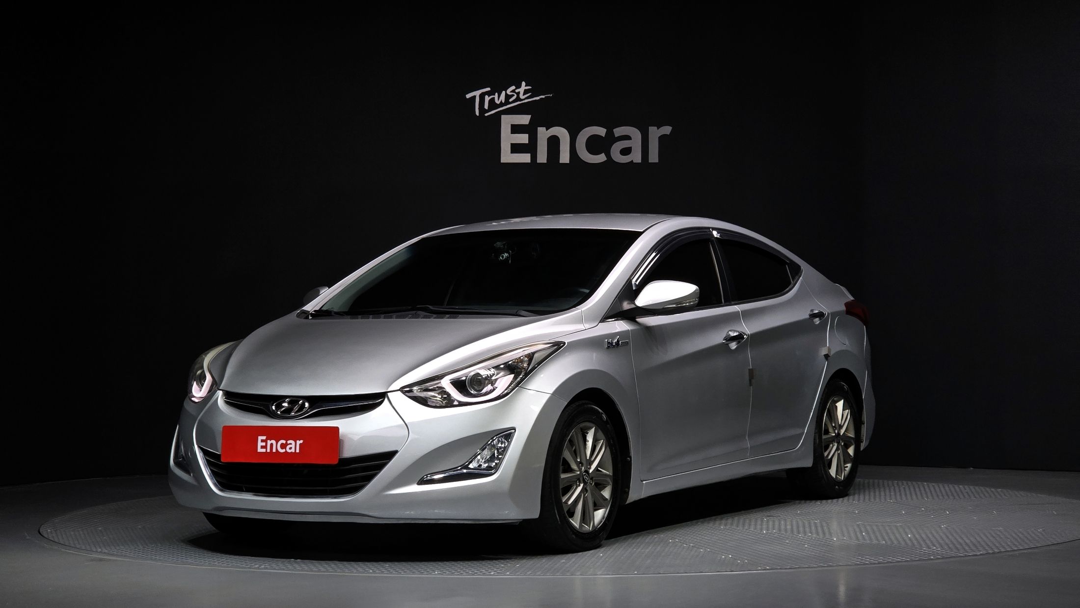 HYUNDAI AVANTE 2013
