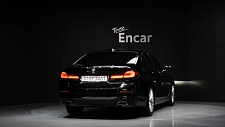 BMW 5-SERIES G30 2020